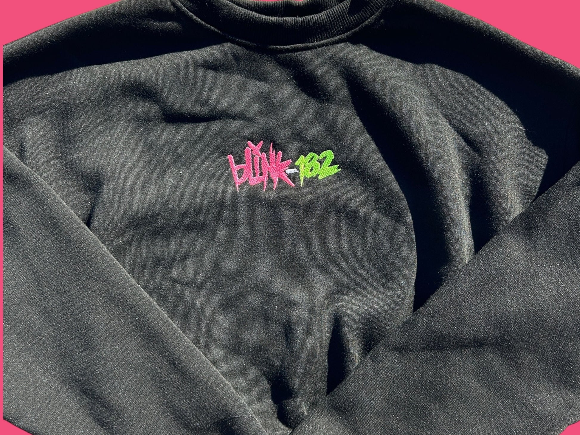 Blink 182 Sweatshirt - Arly